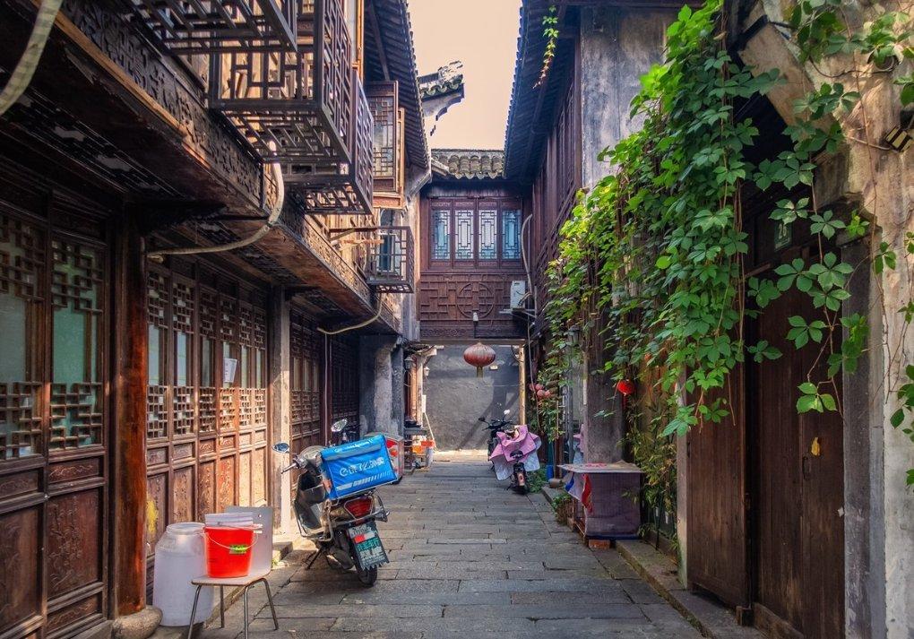 孤岛先锋